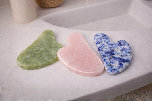 Gua Sha stenen vergeleken: welke past bij jouw huid?