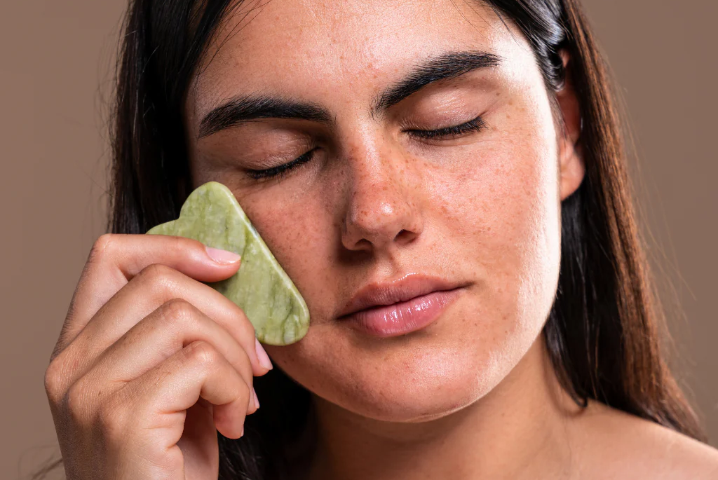 Alles wat je moet weten over Gua Sha.