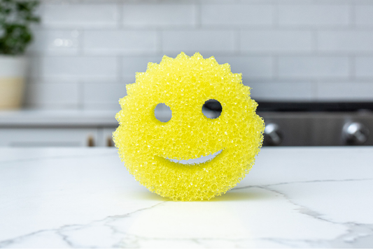 Kleine huishoudfrustraties die Scrub Daddy oplost.