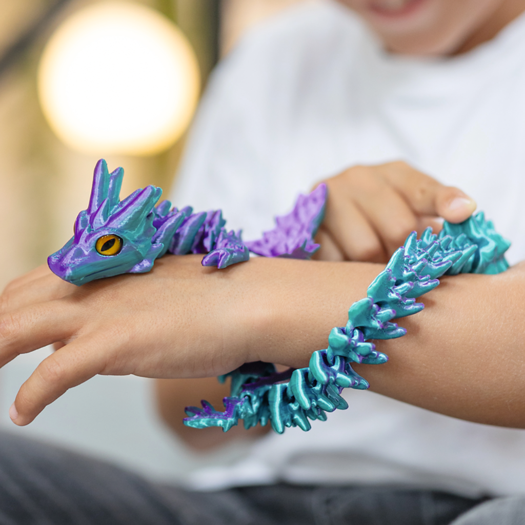 Gevleugelde draak met metallic coating