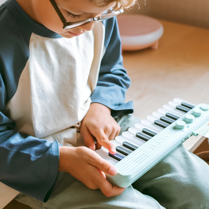 KIDYPIANO verlichte piano met leerkaarten
