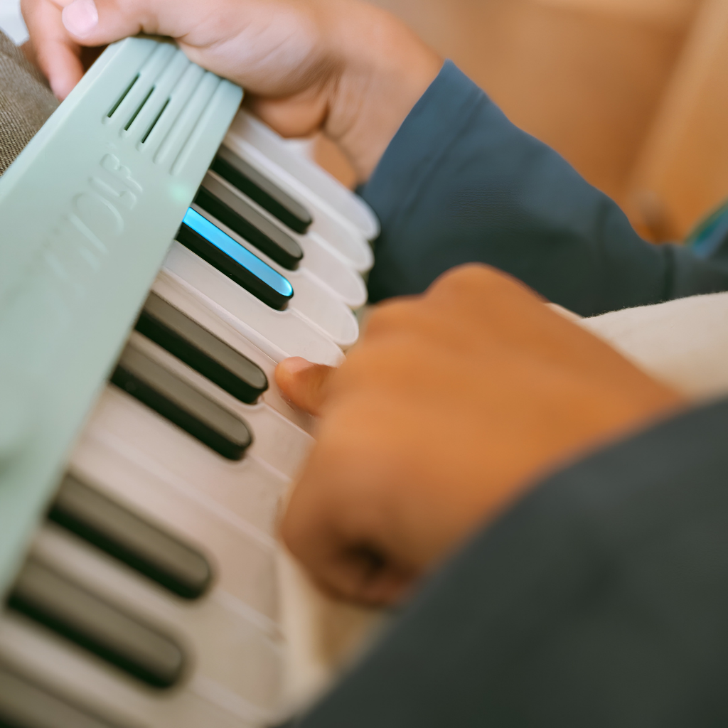 KIDYPIANO verlichte piano met leerkaarten