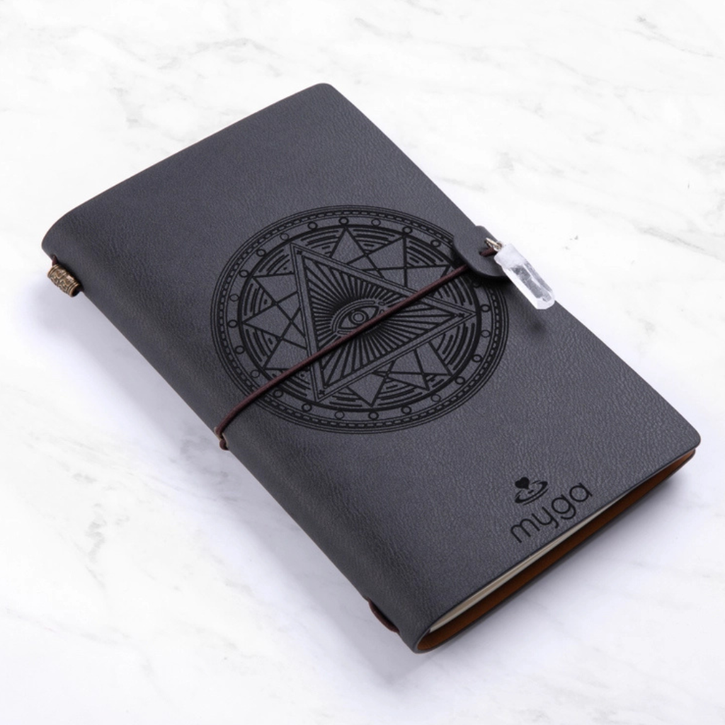 Notitieboek met edelsteen en navulbare pagina's