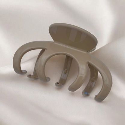 Haarclip met glanzende afwerking