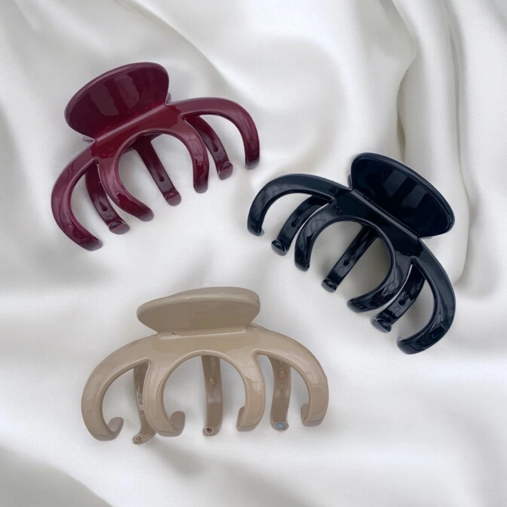 Haarclip met glanzende afwerking