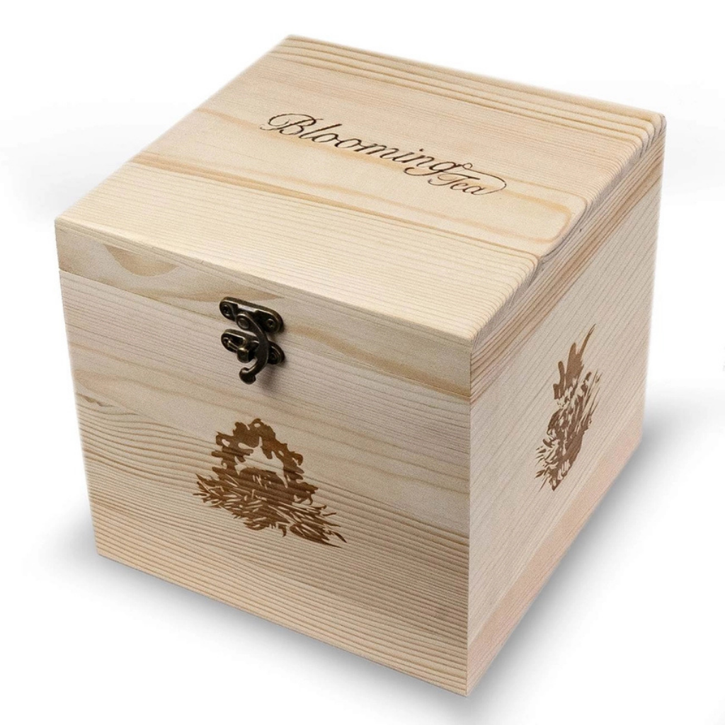 Houten geschenkset - Zwarte thee(bloemen) en theepot 500 ml