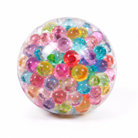 Squishy met plastic bolletjes