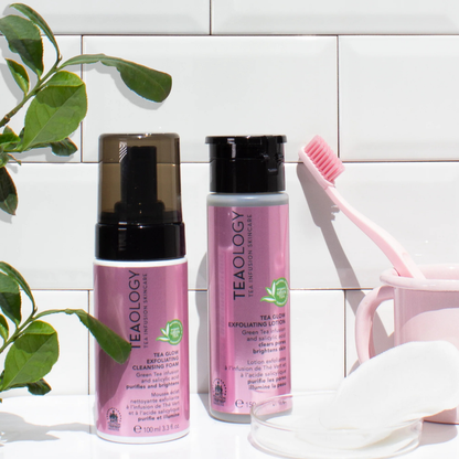 Teaology - Tea Glow Exfoliating lotion