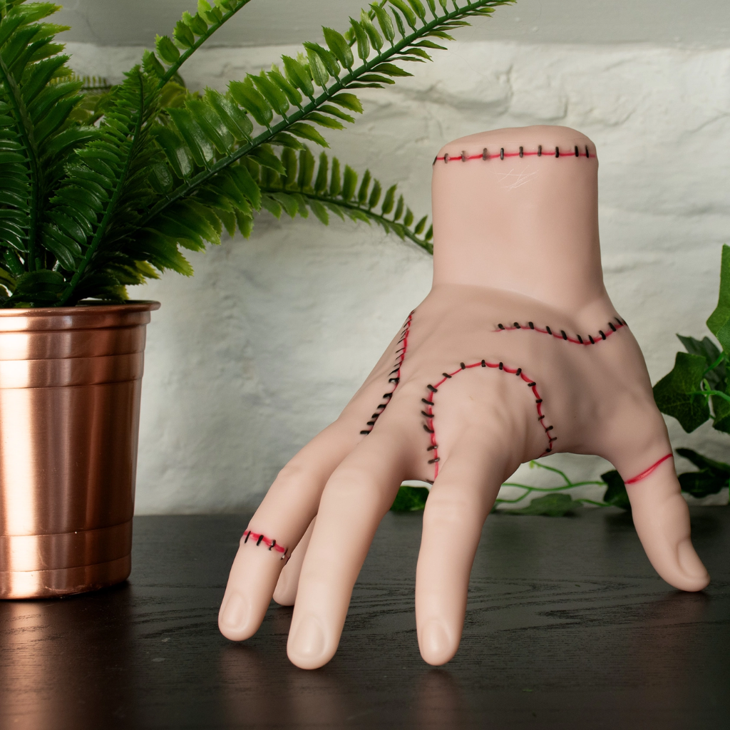 Wednesday lamp - Thing