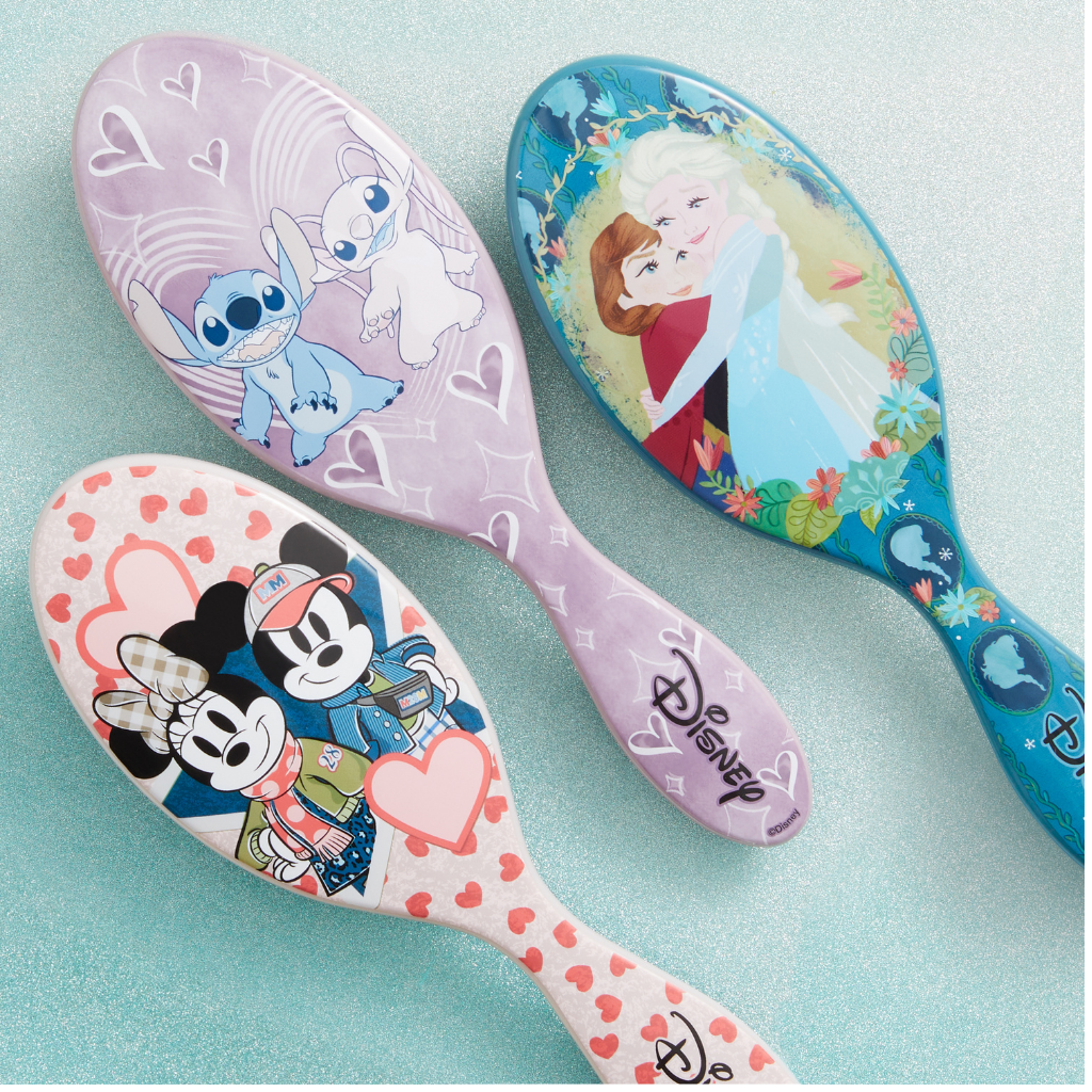 Wetbrush Original Detangler - Disney Love