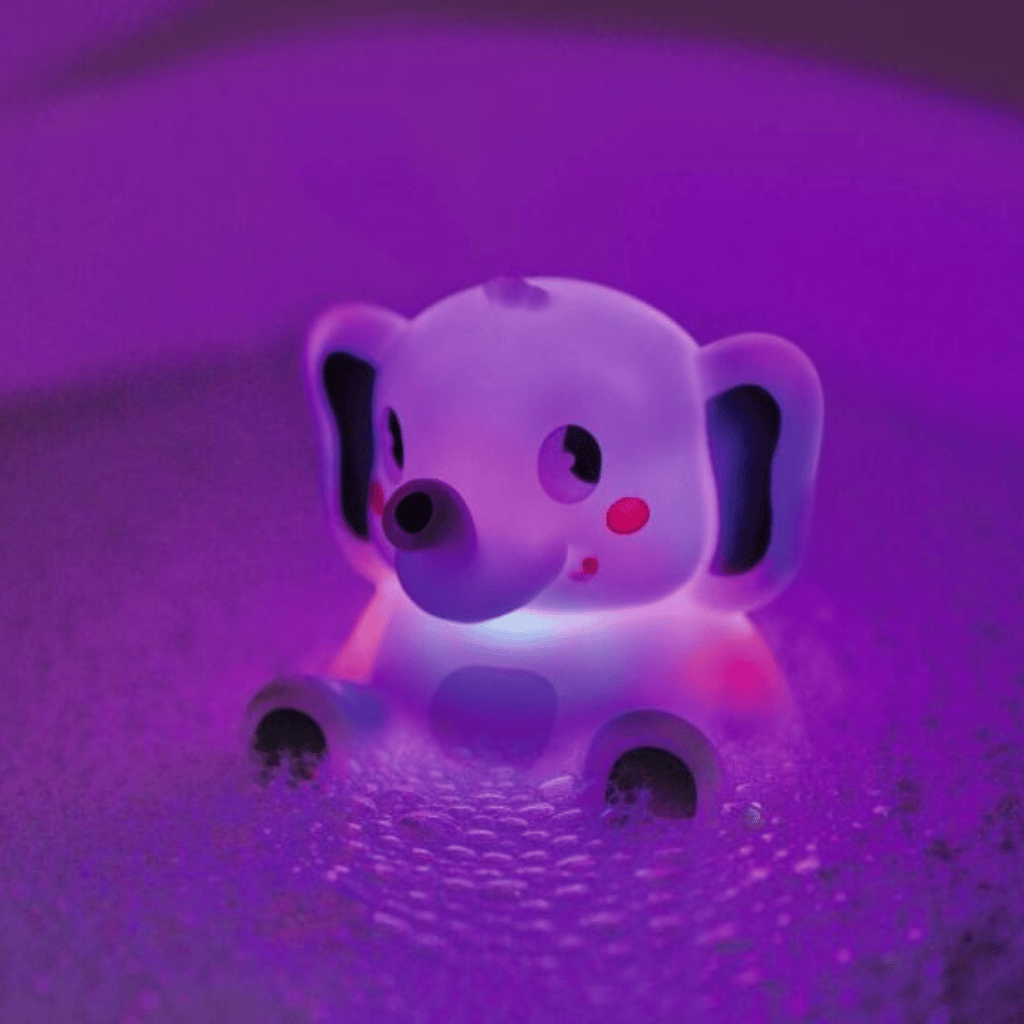 Kleine knuffelhelden lichtgevende baddieren